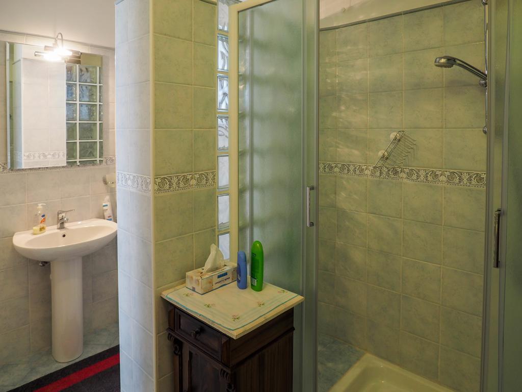 Tra Gli Ulivi Bed and Breakfast Pietra Ligure Εξωτερικό φωτογραφία