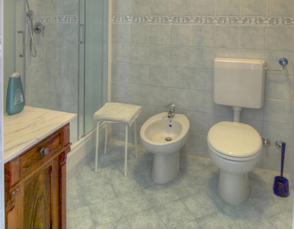 Tra Gli Ulivi Bed and Breakfast Pietra Ligure Εξωτερικό φωτογραφία